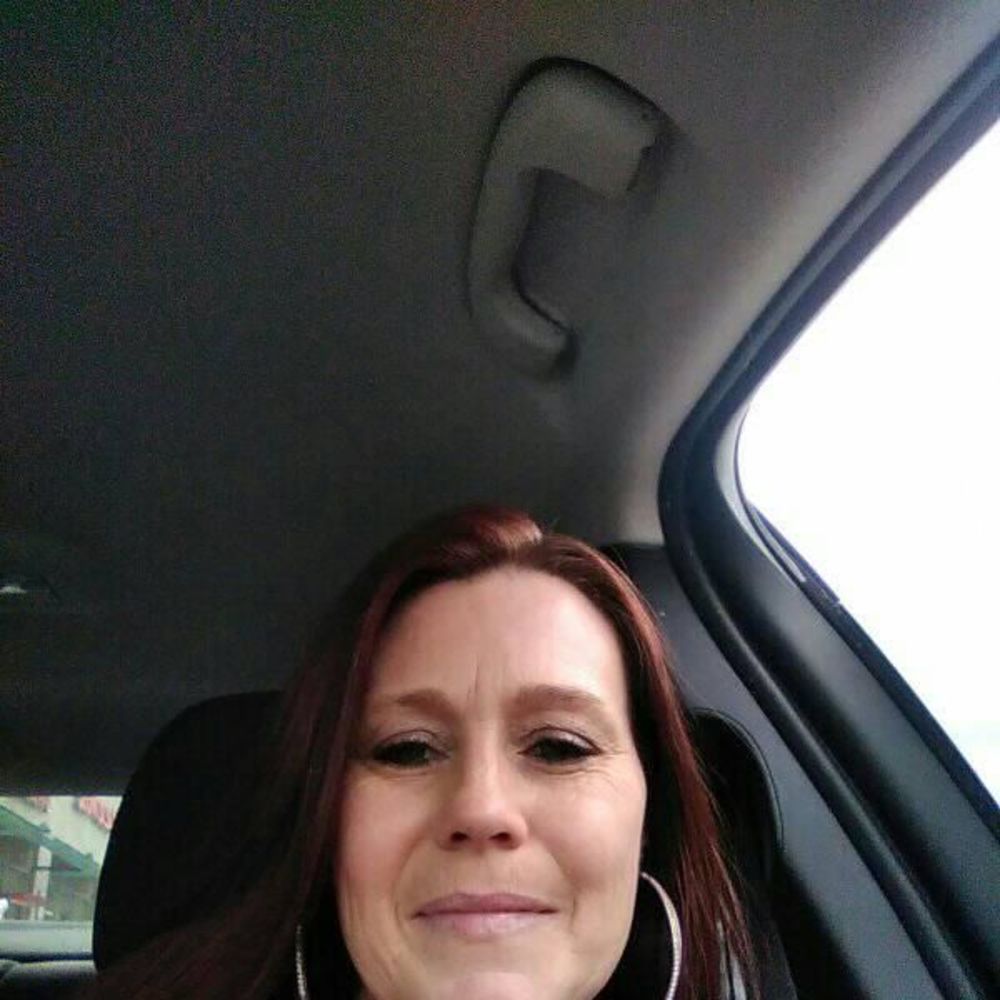 Meet your Posher, Carla